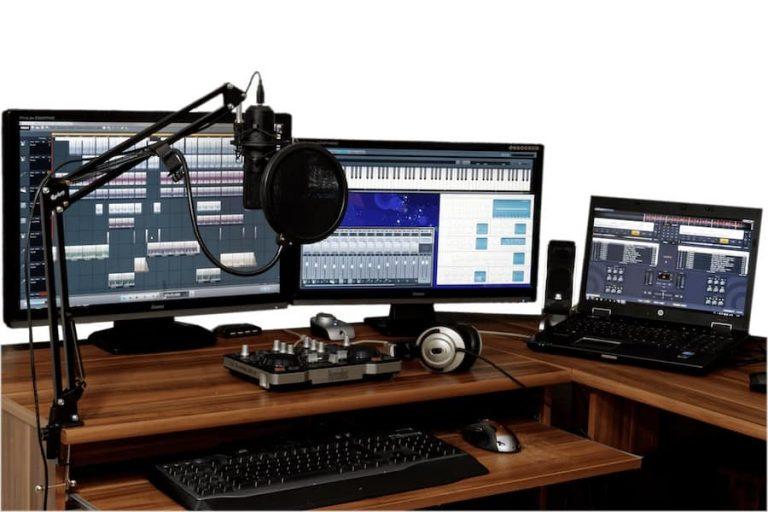 4 Methods to Connect multiple Microphones to a Computer