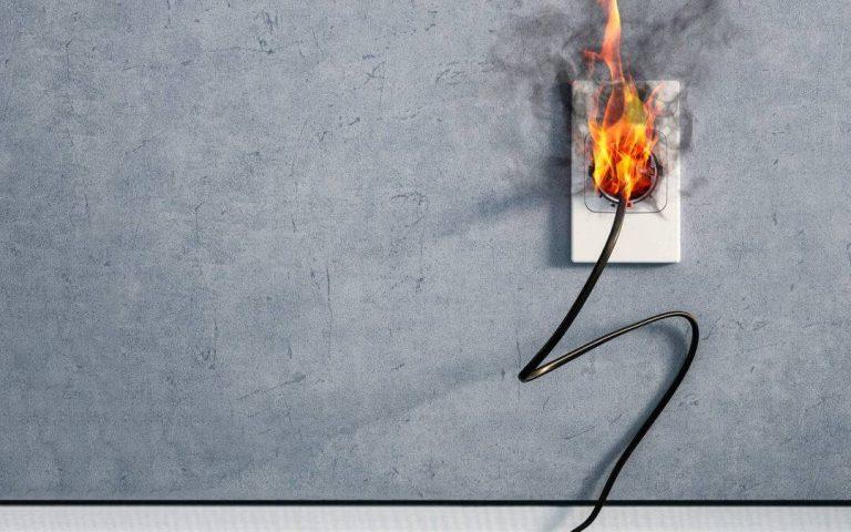 5 Easy Ways to put out an electrical fire