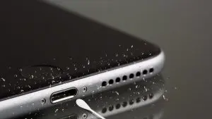 7 Steps to Get Water Out of Charging Port of phone
